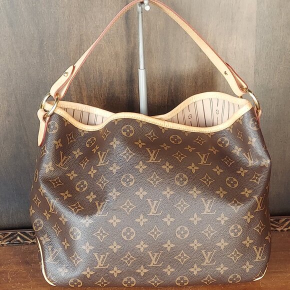 Louis Vuitton Brown Monogram Shoulder Bag - Picture 5 of 16